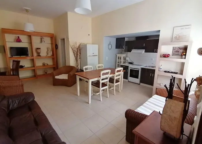 Ktima Nafsika - Ground-floor Luxury In Idyllic Estate! Апартаменты