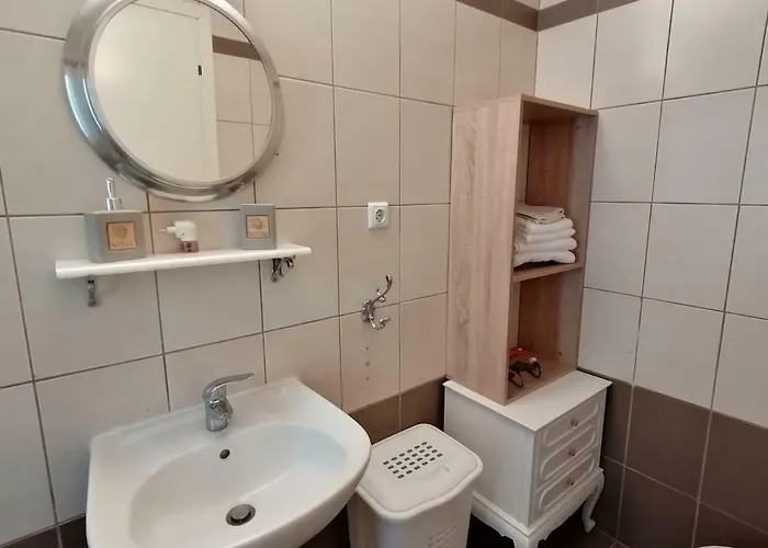 Апартаменты Ktima Nafsika - Ground-floor Luxury In Idyllic Estate!